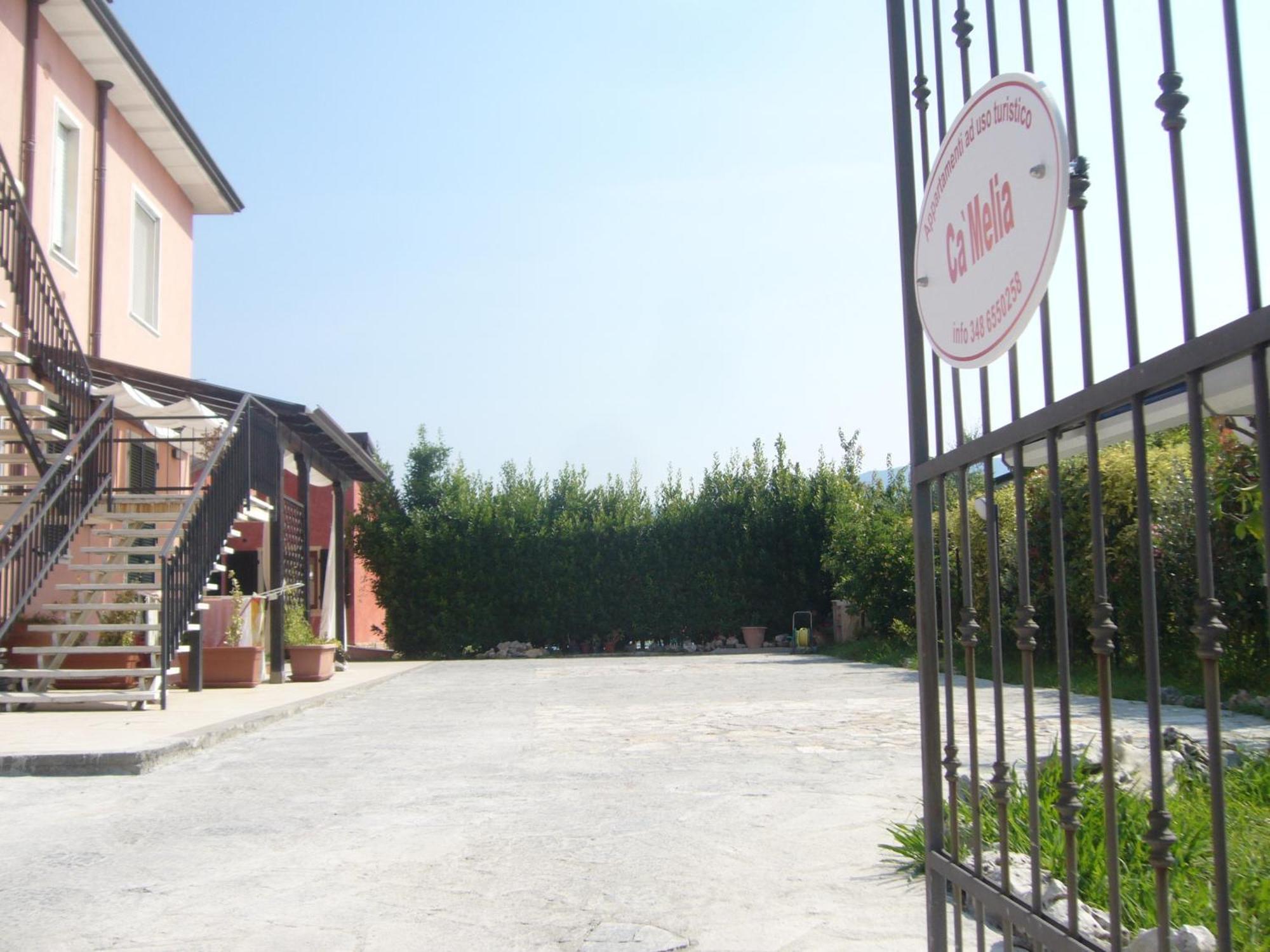 Appartamenti Ca'Melia Sarzana Ruang foto