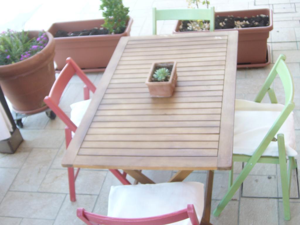 Appartamenti Ca'Melia Sarzana Ruang foto