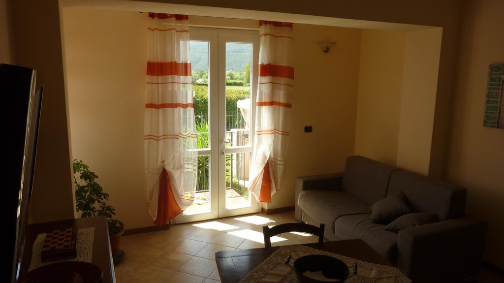 Appartamenti Ca'Melia Sarzana Ruang foto